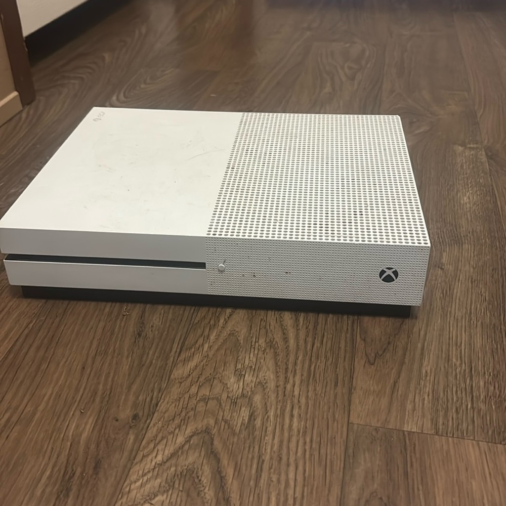 Xbox one s and thrustmaster wheel and pedal!